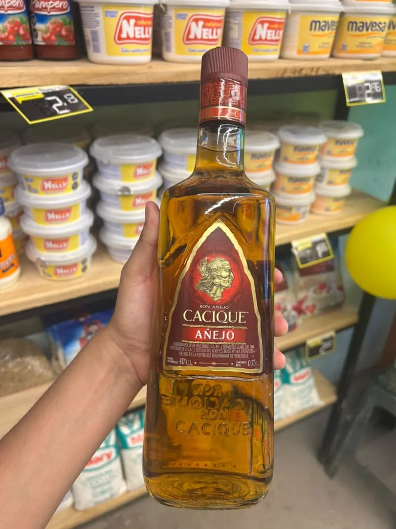 RON CACIQUE AÑEJO 0.75L 40G (G) - 1