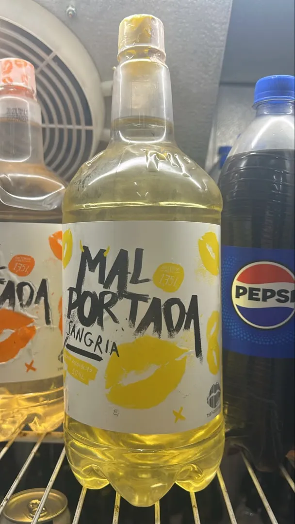 SANGRIA MAL PORTADA BLANCA 1.75L 10G (G)